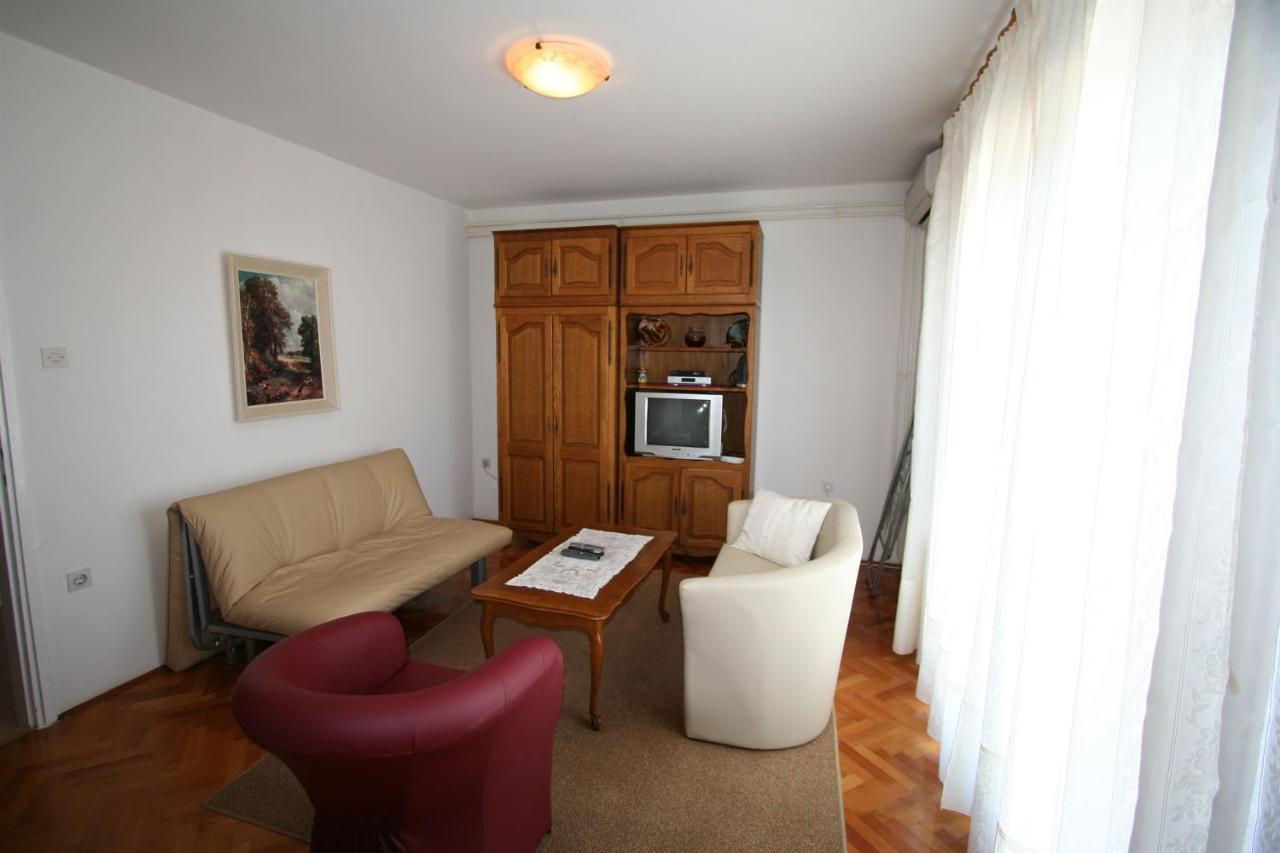 Apartments Grskovic G. Jesenovica Šilo Zewnętrze zdjęcie